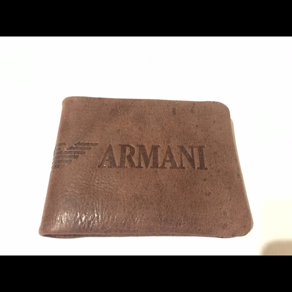 Armani leather bi folded wallet for men. - Picture 2 of 2